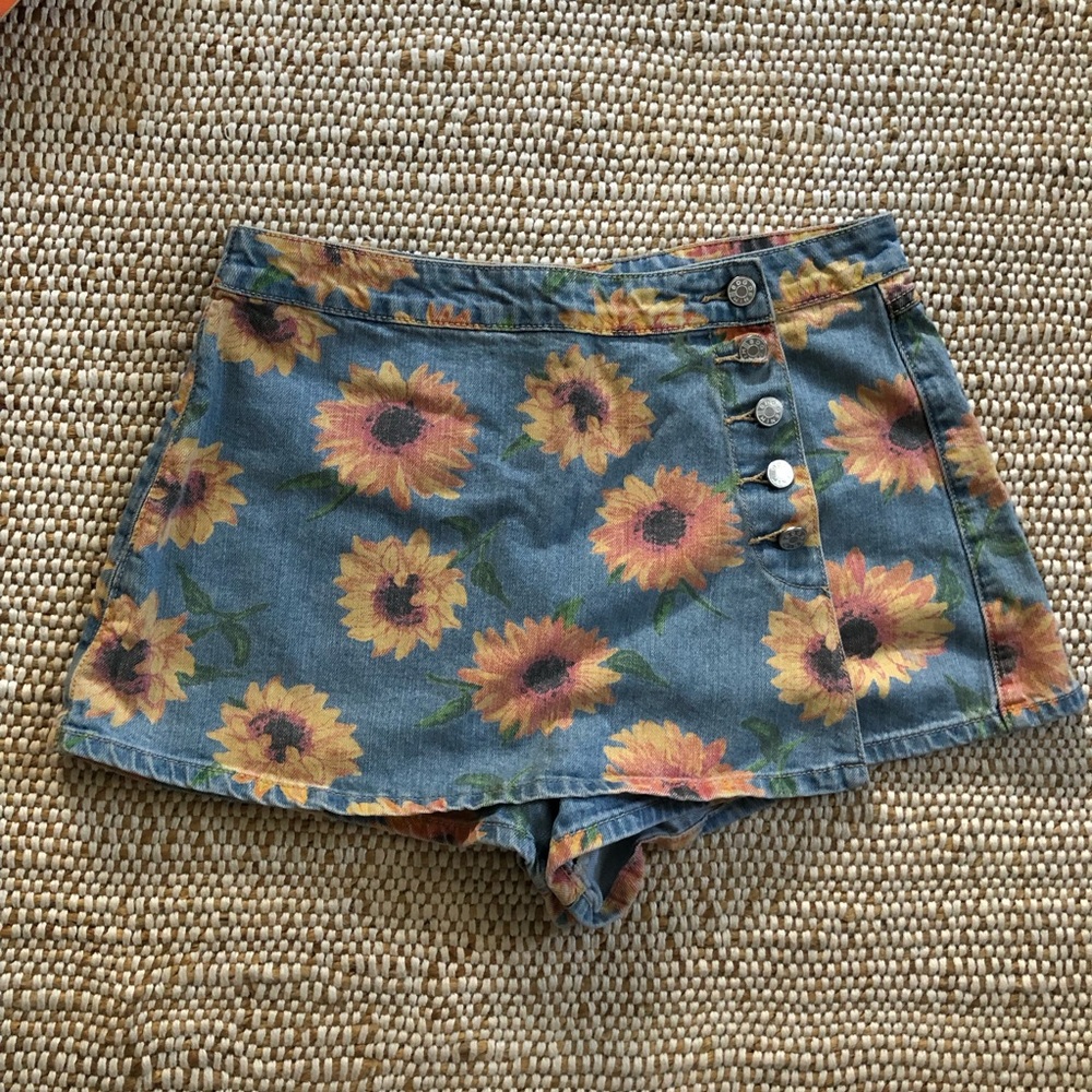 BDG Sunflower Denim Skort - Size 30